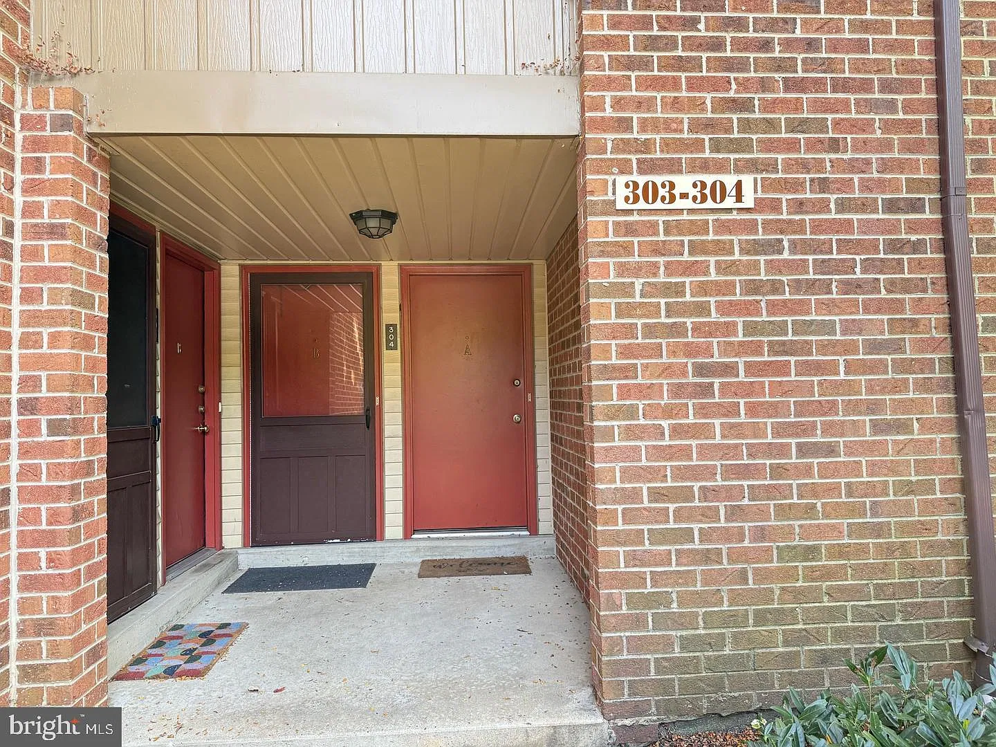 1 bed, 1.0 bath, 884 sqft, $1,800 — Photo 1