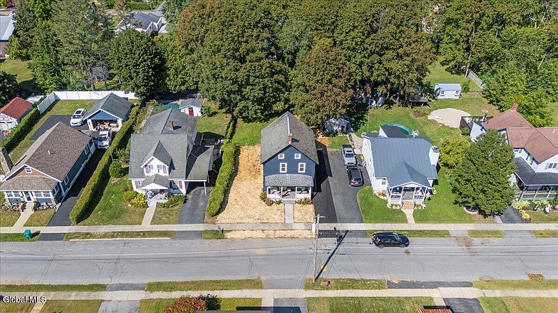 5th image of 11 Jackson Avenue