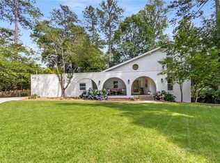 5714 Braddock Ct, Dunwoody, GA 30350