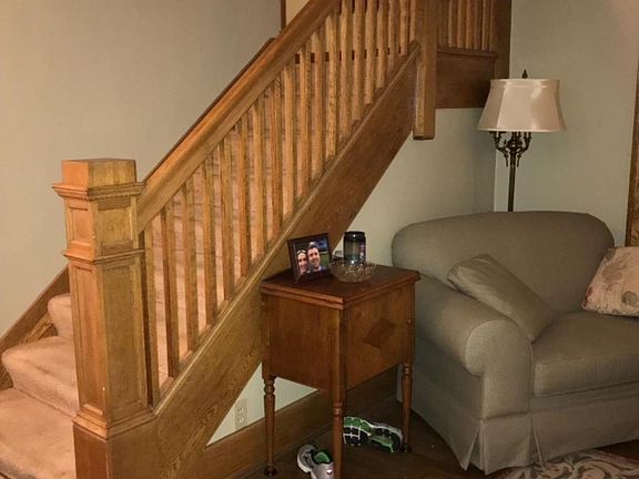 2nd image of 235 Melmore St