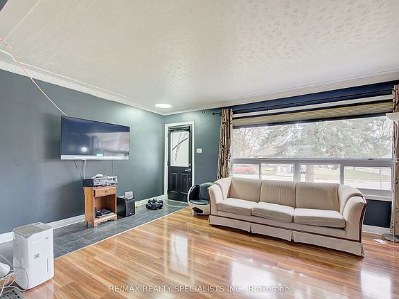 4th image of 194 Holgate Rd