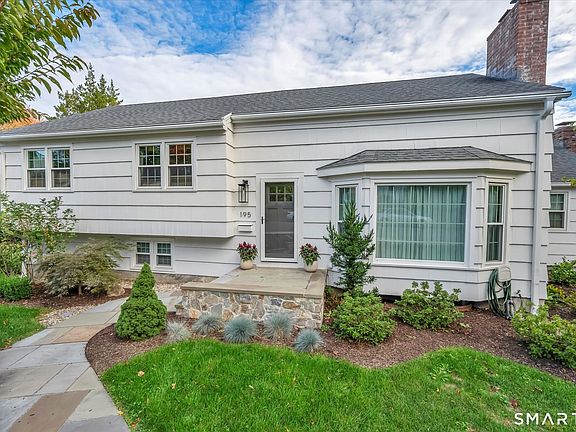 3rd image of 195 Hepburn Road