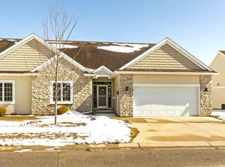 2467 Coral Ridge Pl NE, Rochester, MN 55906