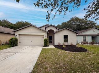 2440 Bracknell Forest Trl, Tavares, FL 32778