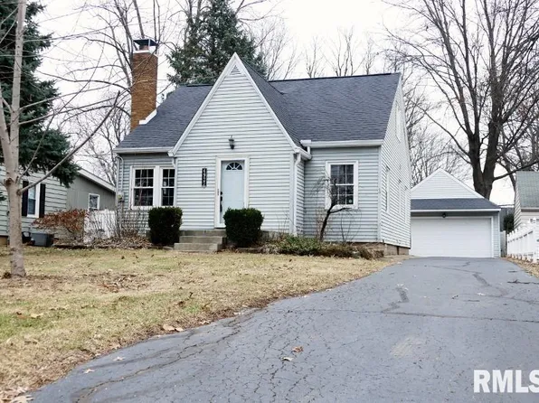 4922 N Endres Ave, Peoria, IL 61614