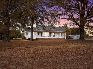 127 Crooked Ln, Statesville, NC 28625