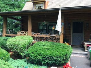 40 Gabb Rd, Bloomfield, CT 06002