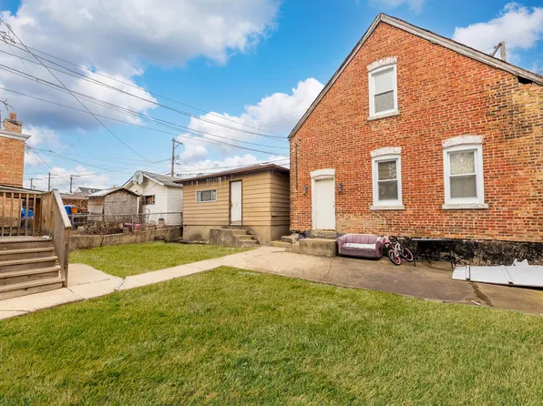 3653 S Wood St, Chicago, IL 60609