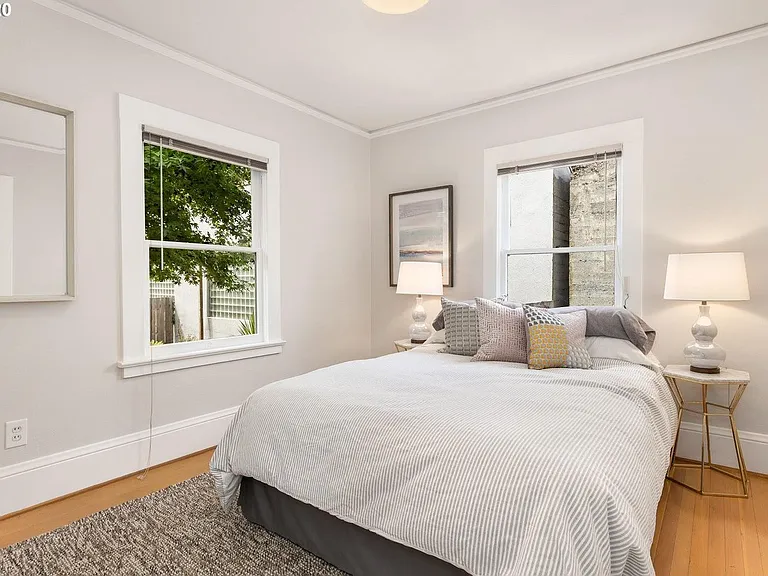 2525 SE 26th Ave — Photo 13
