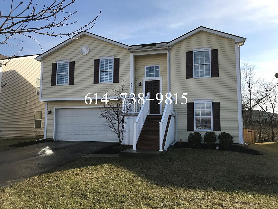 Front view 409 Wellsleyglen Drive