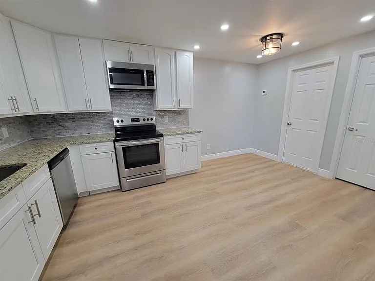 4093 Shannon Brown Dr — Photo 4