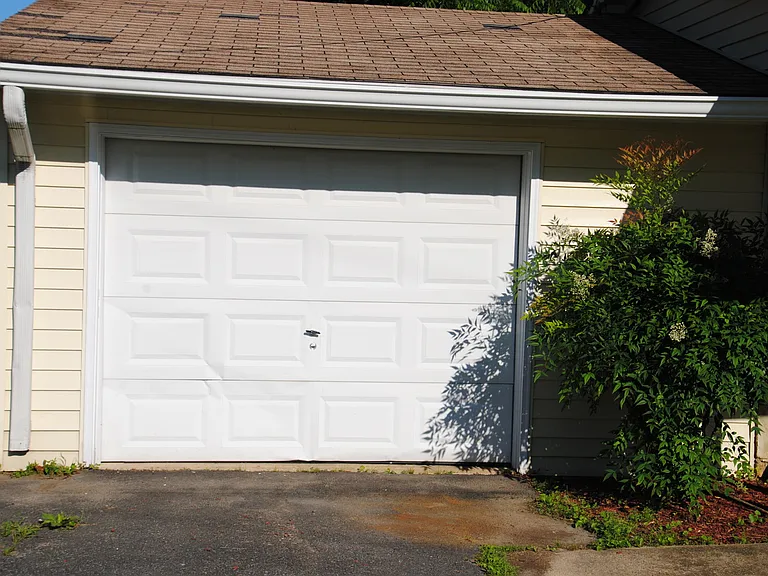111 Walnut Dr — Photo 4