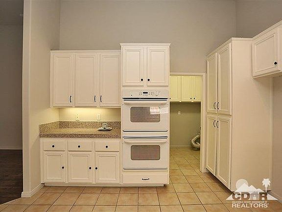 5th image of 45149 Banff Springs St