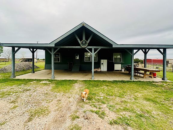 4th image of 219 County Road 2723