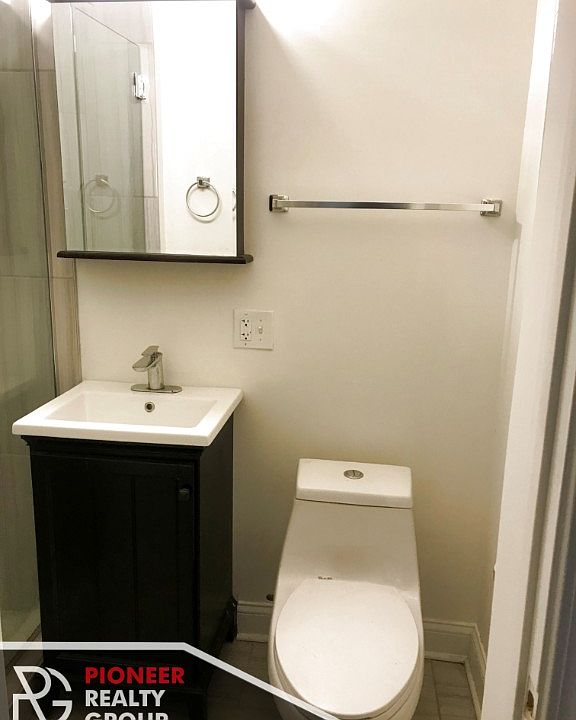 1st image of 730 W Cornelia Ave #730105