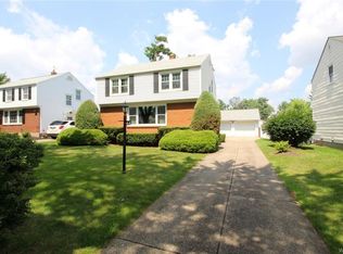 44 Willow Breeze Rd, Buffalo, NY 14223