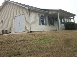 414 Catawba St, Morganton, NC 28655