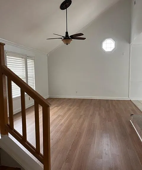 5232 Goodman Dr — Photo 3