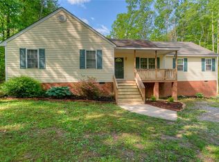 99 Southfork Dr, Louisa, VA 23093