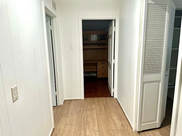 5223 Schuler St — Photo 21