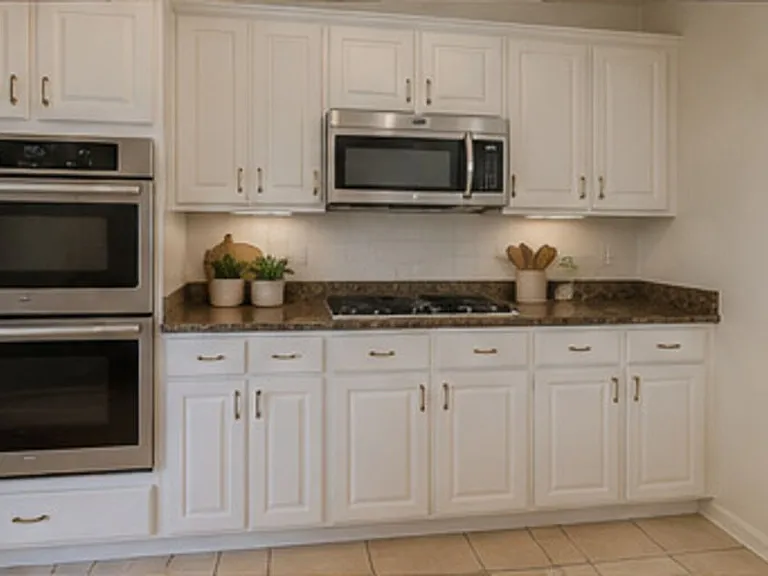 15601 Morrison St — Photo 14