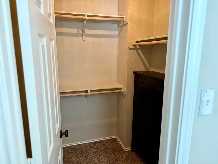 5704 Drystone Ln — Photo 15