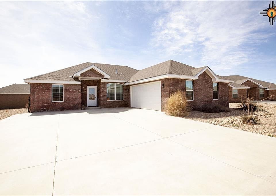 1st image of 2203 Boxwood Cir