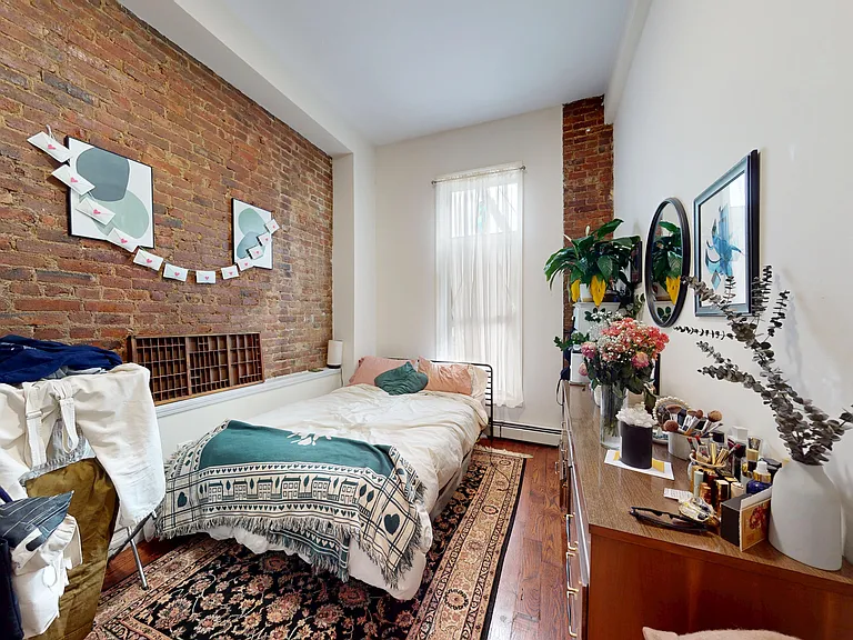 148 Herkimer St #4 — Photo 2