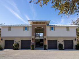 River Ridge Apartments