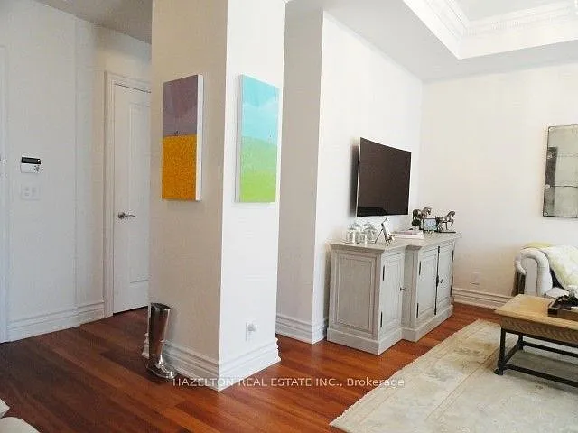 68 Yorkville Ave #608 — Photo 12