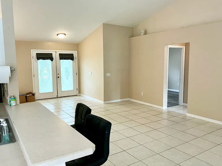 401 Harbour Lights Dr — Photo 24