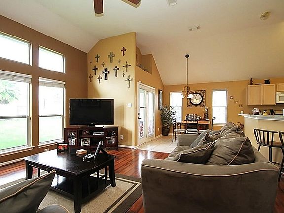5th image of 21106 Diamond Rock Ct