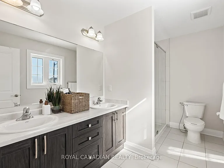 301 Buttonbush St #UPPER — Photo 29