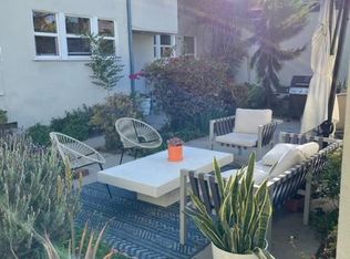 2104 10th St #A, Santa Monica, CA 90405