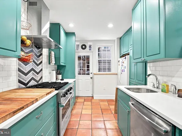 4625 Pine St APT F102, Philadelphia, PA 19143