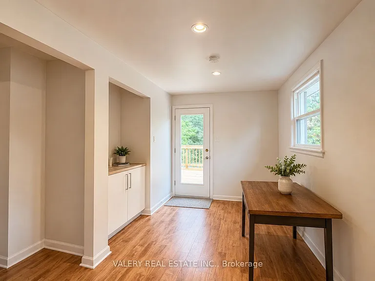 206 Barry Pl #MAIN — Photo 7