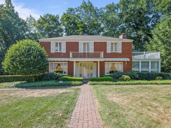 110 Chapel Ridge Pl, Pittsburgh, PA 15238