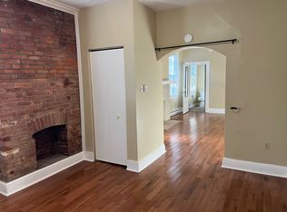 225 Green St #1, Pittsburgh, PA
