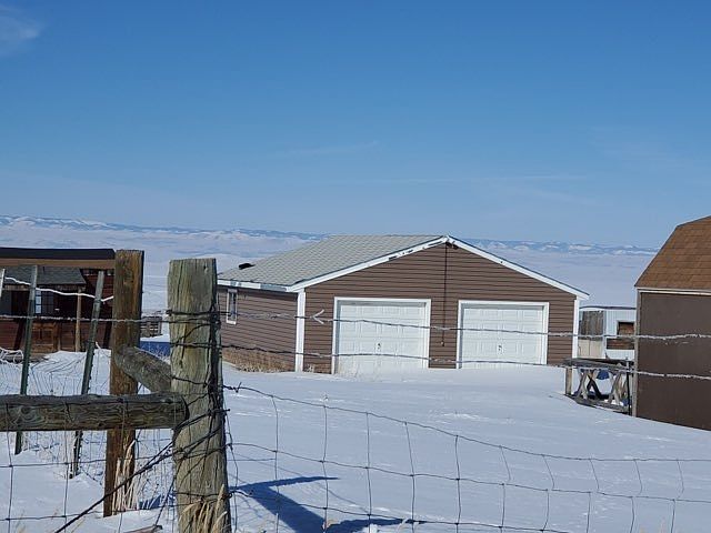 2nd image of 365 N Deer Mountain Rd
