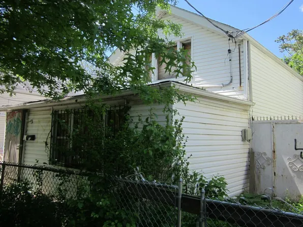 260 Schenck Ave, Brooklyn, NY 11207