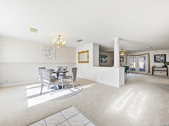 4th image of 8410 Park Olympia