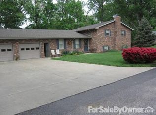 4324 Primrose Ln, Wadesville, IN 47638