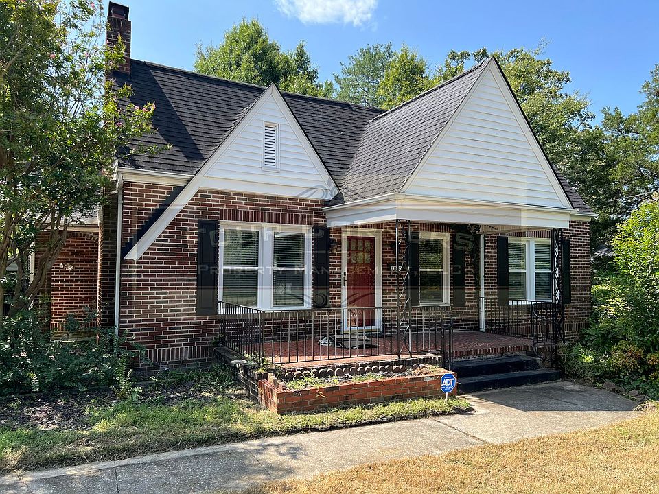 1st image of 2802 E Bessemer Ave