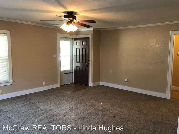 2nd image of 621 N Florence Ave