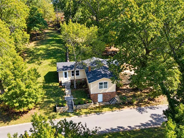 310 S Longview St, Noel, MO 64854