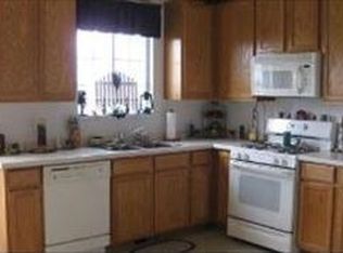 246 Evergreen Cir, Gilberts, IL 60136