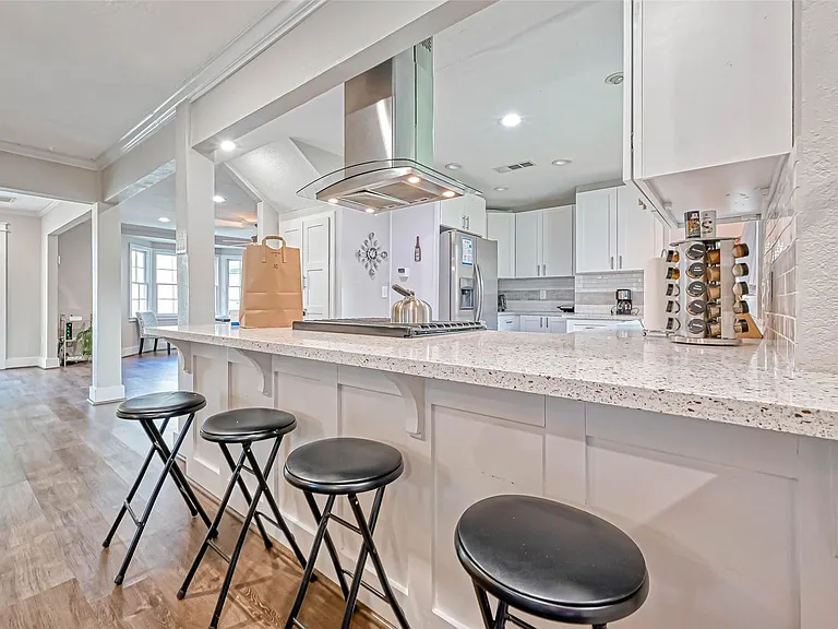 10601 Willowgrove Dr — Photo 11