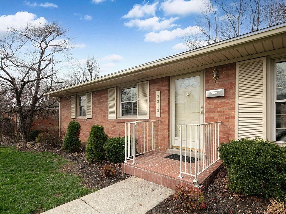 1st image of 2913 Edinburgh Dr