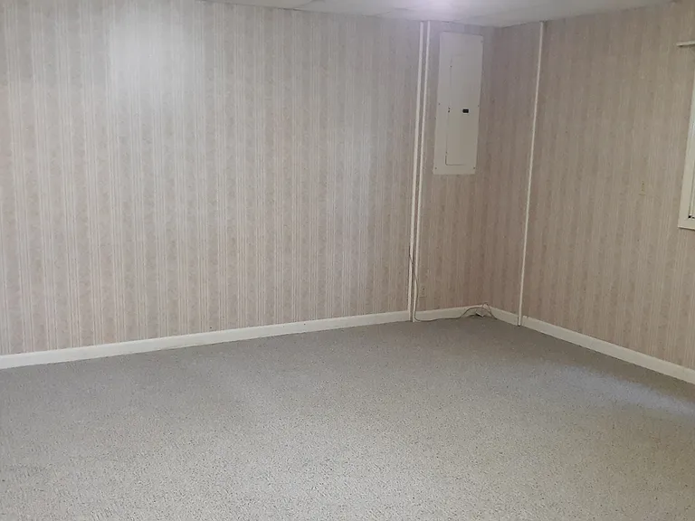 4522 Laurelwood Dr SW #BASEMENT — Photo 6