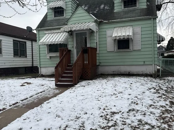2626 162nd Pl, Hammond, IN 46323